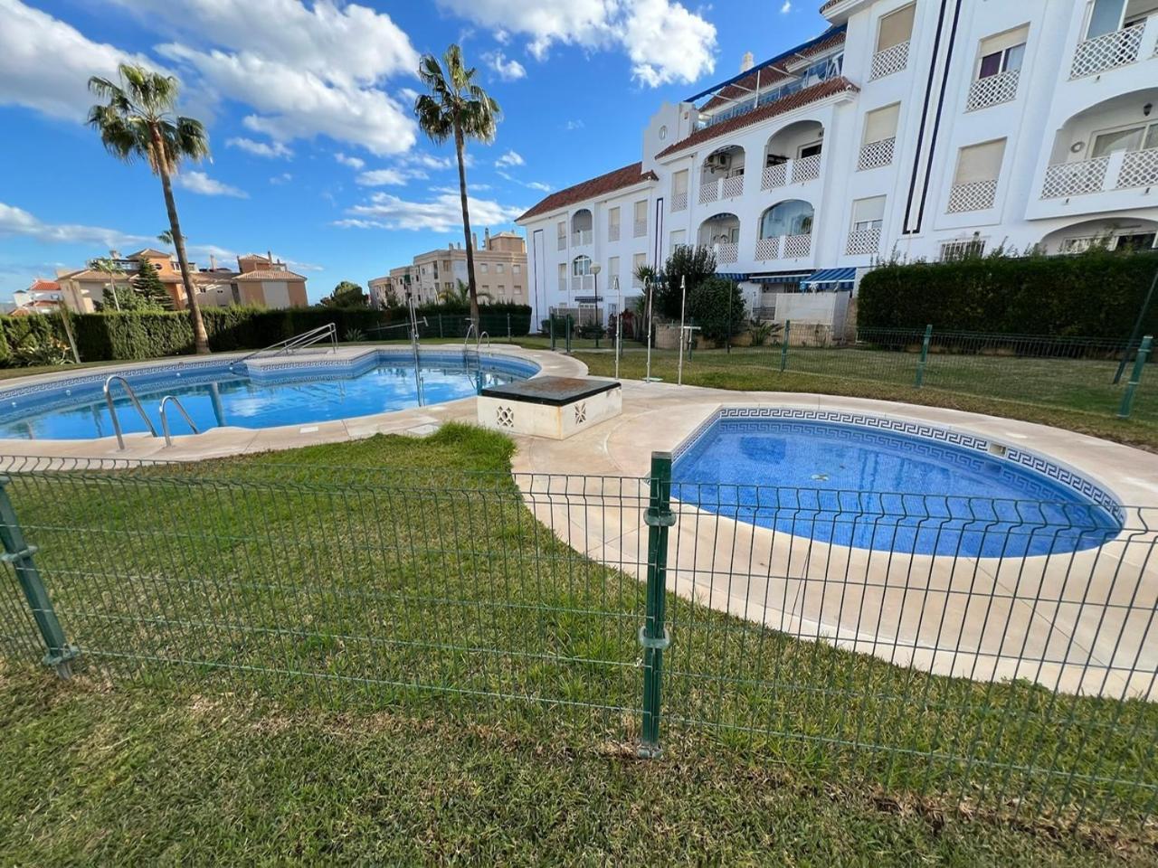 Torremolinos Habitaciones Privada En Apartamentos Compartidos Экстерьер фото