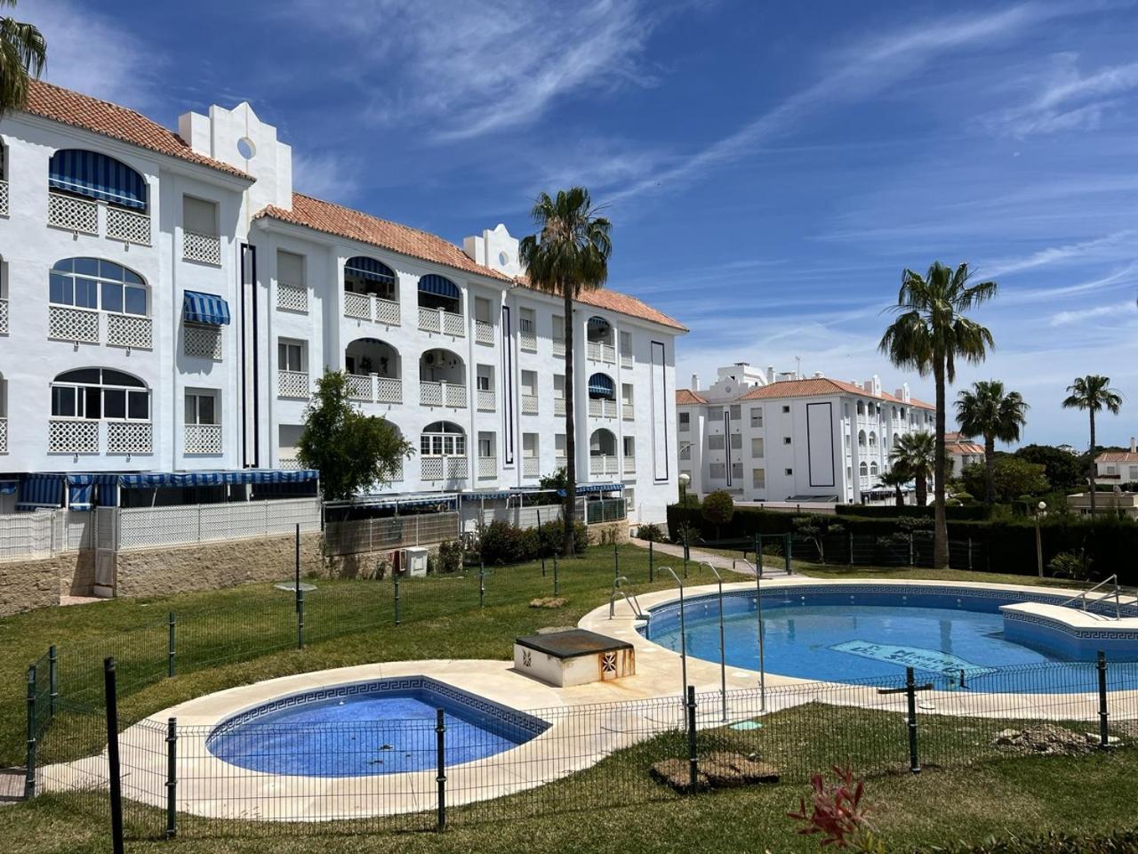 Torremolinos Habitaciones Privada En Apartamentos Compartidos Экстерьер фото