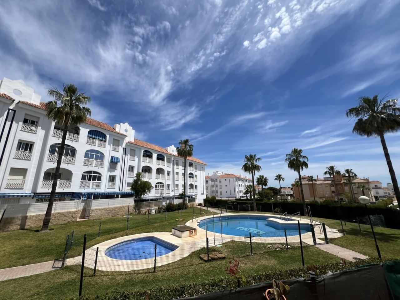 Torremolinos Habitaciones Privada En Apartamentos Compartidos Экстерьер фото